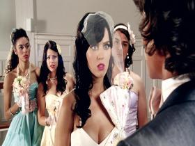 Katy Perry Hot N Cold (Upscale)